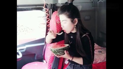 娱乐吃瓜女的叫什么