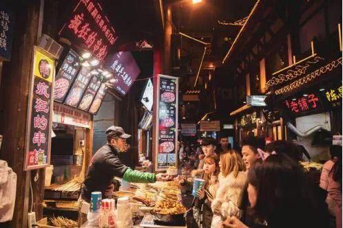 娱乐吃瓜酱长沙夜生活,娱乐吃瓜酱带你探秘湘江畔的狂欢盛宴